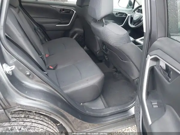 2T3G1RFV2PW336211 2023 TOYOTA RAV 4 - Image 8