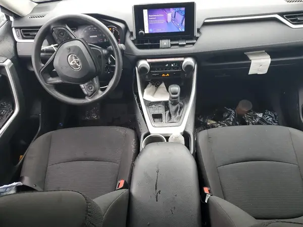 2T3G1RFV2SC493182 2025 TOYOTA RAV 4 - Image 8