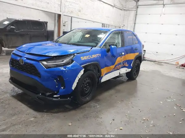 2T3G1RFV3PC338082 2023 TOYOTA RAV 4 - Image 2