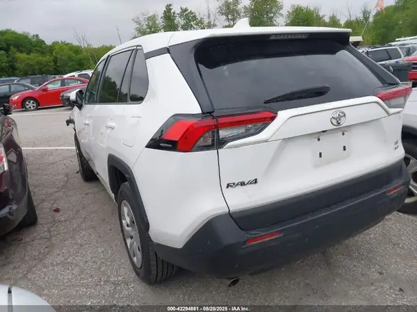 2T3G1RFV3RC410336 2024 TOYOTA RAV 4 - Image 1