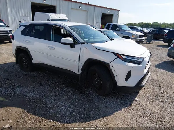 2T3G1RFV3RW422517 2024 TOYOTA RAV 4 - Image 1