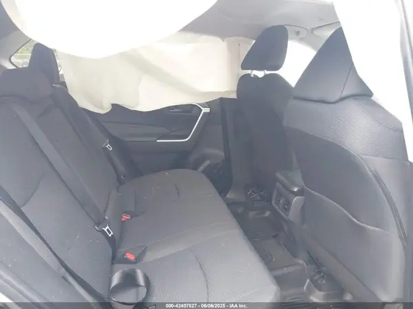 2T3G1RFV3SW495974 2025 TOYOTA RAV 4 - Image 8