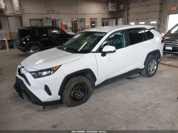 2T3G1RFV4NC312202 2022 TOYOTA RAV 4 - Image 2