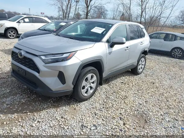 2T3G1RFV4PW332662 2023 TOYOTA RAV 4 - Image 2