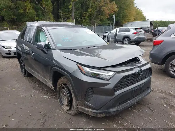 2T3G1RFV4RC486700 2024 TOYOTA RAV 4 - Image 1