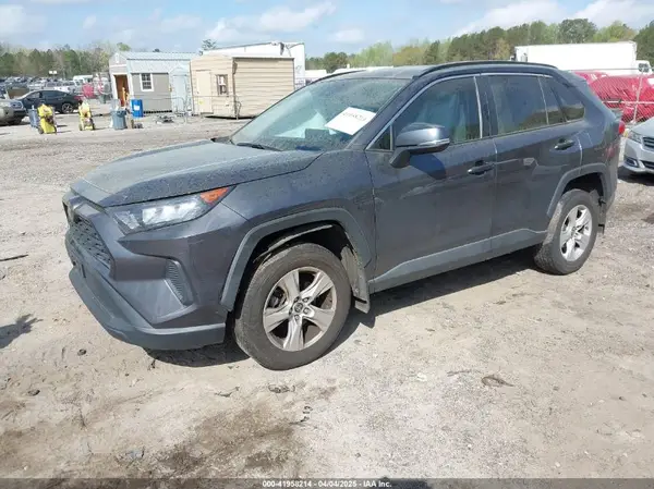 2T3G1RFV6LW137656 2020 TOYOTA RAV 4 - Image 2