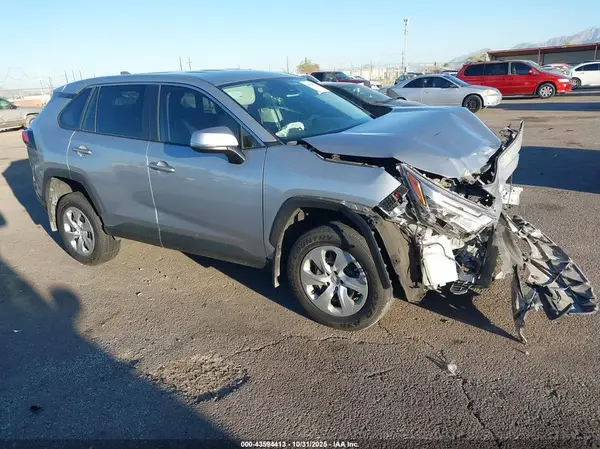 2T3G1RFV6PC379774 2023 TOYOTA RAV 4 - Image 1