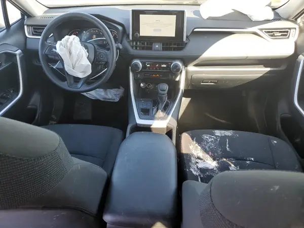 2T3G1RFV6RC423579 2024 TOYOTA RAV 4 - Image 8