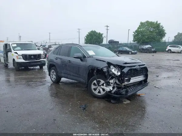 2T3G1RFV7MC184178 2021 TOYOTA RAV 4 - Image 1