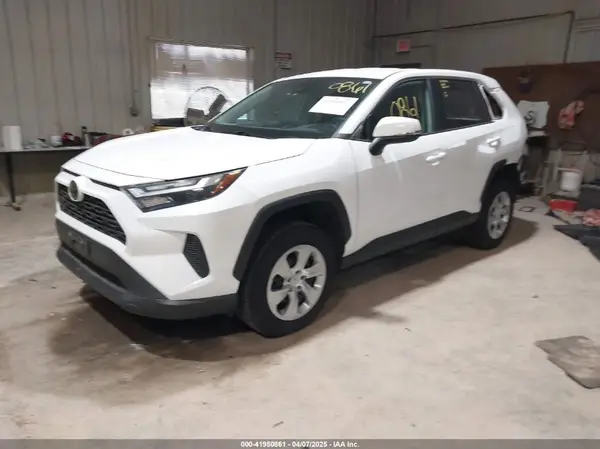 2T3G1RFV7PC341261 2023 TOYOTA RAV 4 - Image 2