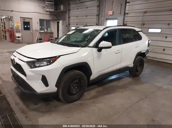2T3G1RFV8LW099170 2020 TOYOTA RAV 4 - Image 2