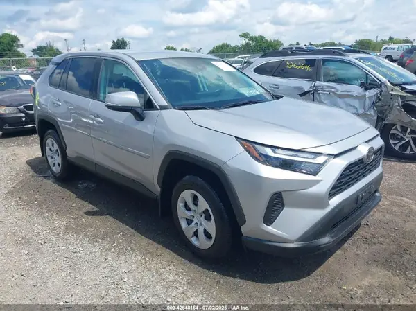 2T3G1RFV8RC441050 2024 TOYOTA RAV 4 - Image 1