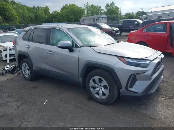 2T3G1RFV8RC457085 2024 TOYOTA RAV 4 - Image 1