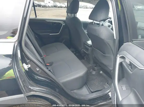 2T3G1RFV9KW054009 2019 TOYOTA RAV 4 - Image 8