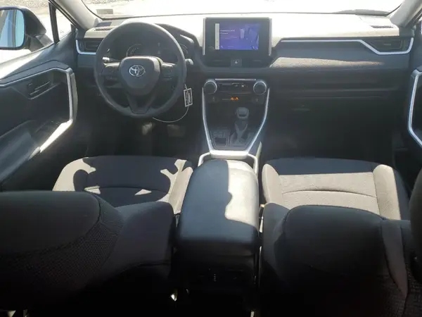2T3G1RFV9RC440442 2024 TOYOTA RAV 4 - Image 8