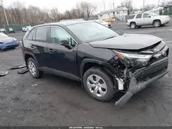 2T3G1RFV9RC470895 2024 TOYOTA RAV 4