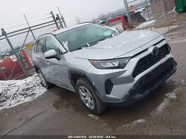 2T3G1RFVXMC156424 2021 TOYOTA RAV 4 - Image 1