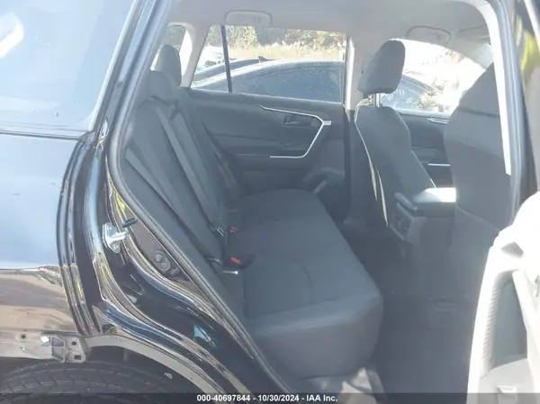 2T3G1RFVXRC431104 2024 TOYOTA RAV 4 - Image 8
