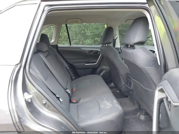 2T3G1RFVXSW533247 2025 TOYOTA RAV 4 - Image 8