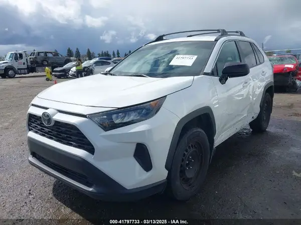 2T3H1RFV0KW018309 2019 TOYOTA RAV 4 - Image 2