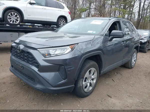 2T3H1RFV0MC113733 2021 TOYOTA RAV 4 - Image 2