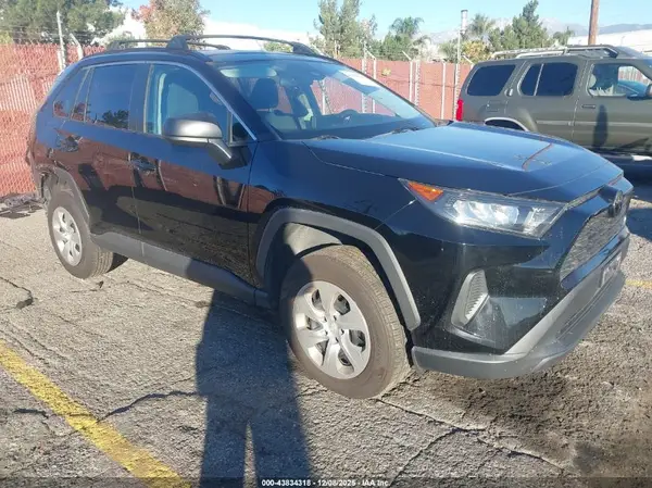 2T3H1RFV0MC167128 2021 TOYOTA RAV 4 - Image 1
