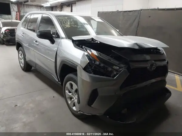 2T3H1RFV0PC236260 2023 TOYOTA RAV 4 - Image 1