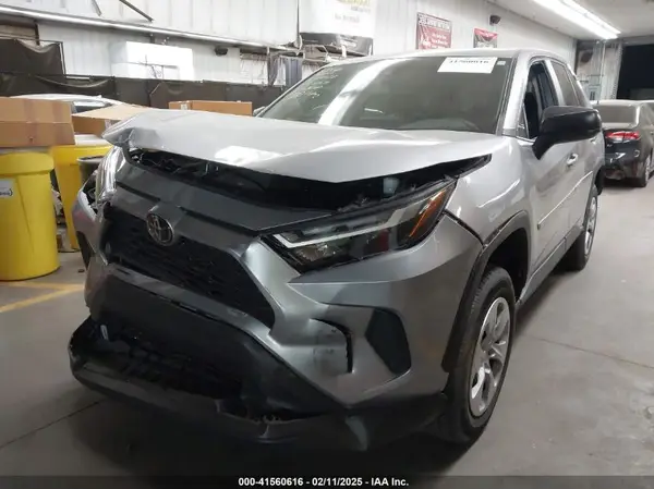 2T3H1RFV0PC236260 2023 TOYOTA RAV 4 - Image 2