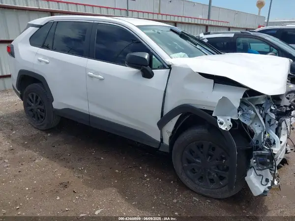 2T3H1RFV0RW318300 2024 TOYOTA RAV 4 - Image 1