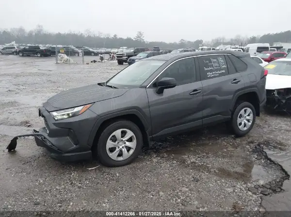 2T3H1RFV0RW361177 2024 TOYOTA RAV 4 - Image 2