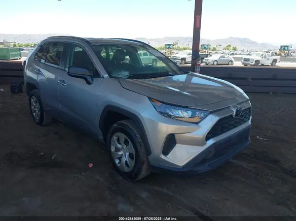 2T3H1RFV1MC093430 2021 TOYOTA RAV 4 - Image 1