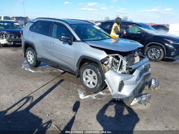 2T3H1RFV1MC099020 2021 TOYOTA RAV 4 - Image 1