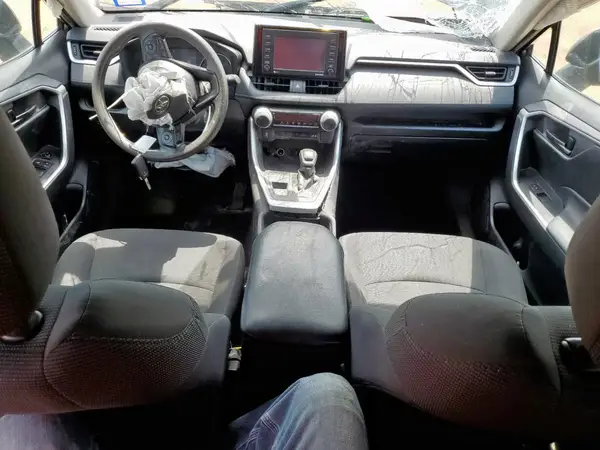 2T3H1RFV1MC123073 2021 TOYOTA RAV 4 - Image 8
