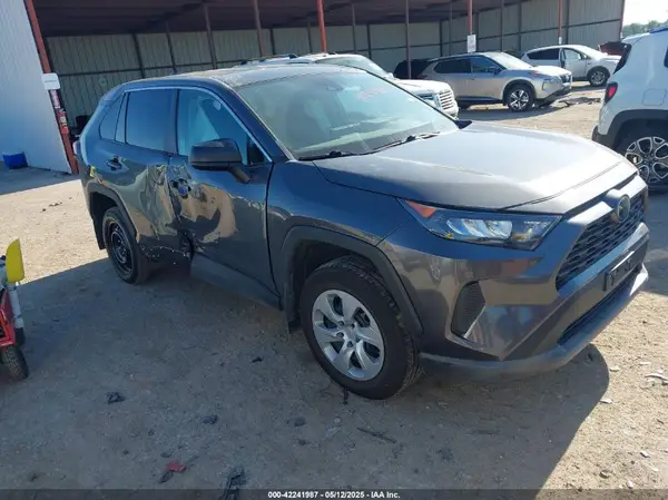 2T3H1RFV1NC184098 2022 TOYOTA RAV 4 - Image 1