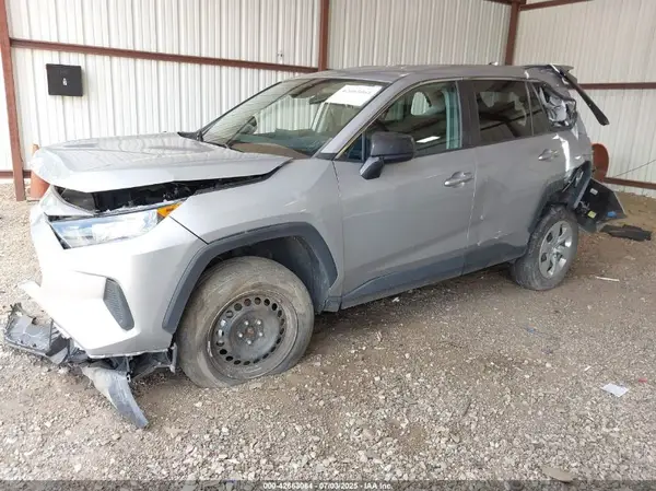 2T3H1RFV1NW205725 2022 TOYOTA RAV 4 - Image 2