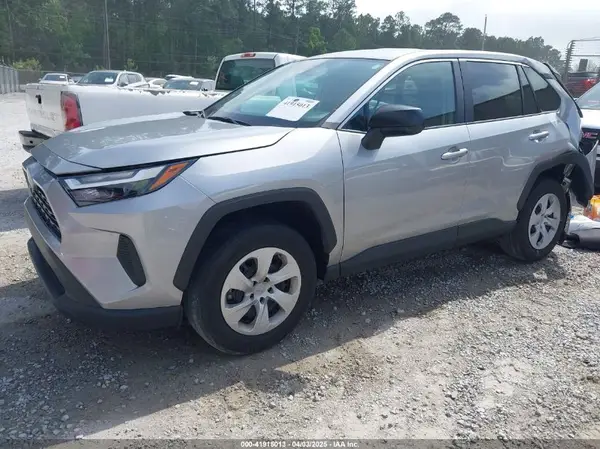 2T3H1RFV1PW289810 2023 TOYOTA RAV 4 - Image 2