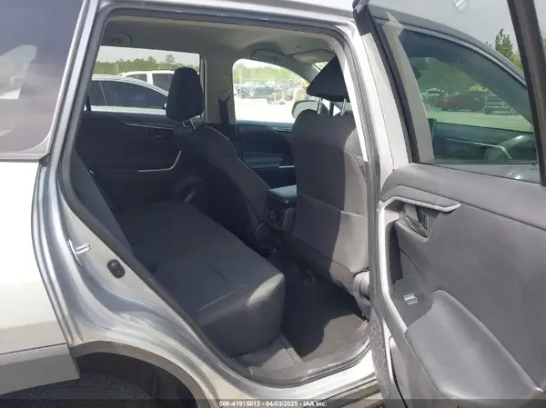 2T3H1RFV1PW289810 2023 TOYOTA RAV 4 - Image 8