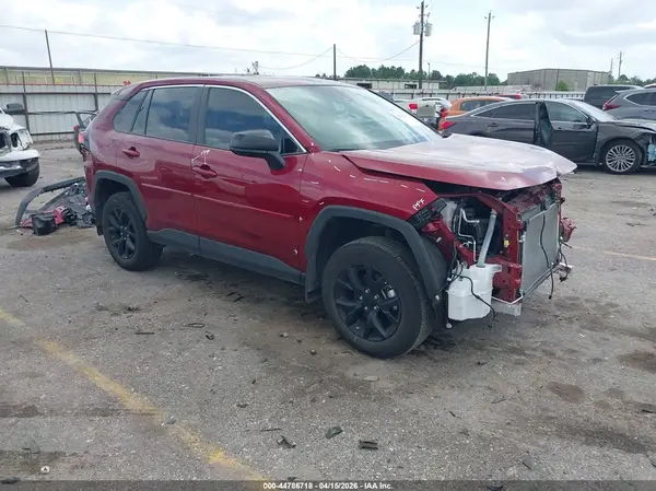 2T3H1RFV1RW343643 2024 TOYOTA RAV 4 - Image 1