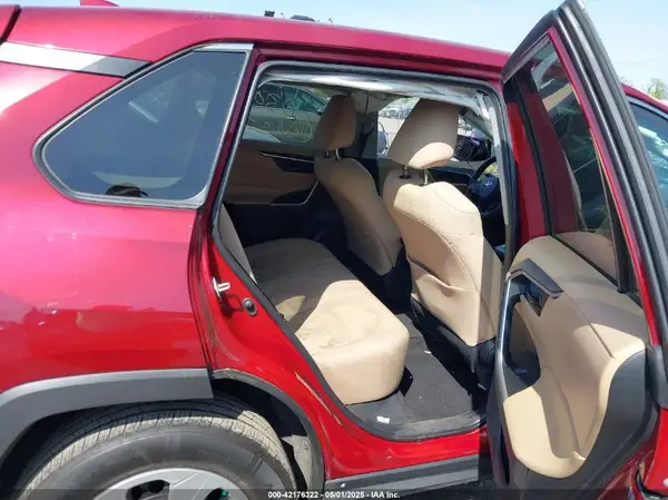 2T3H1RFV2KW047665 2019 TOYOTA RAV 4 - Image 8