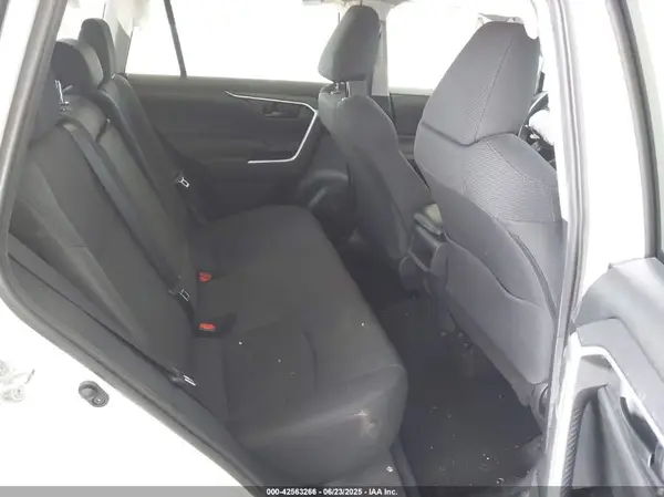 2T3H1RFV2LC082337 2020 TOYOTA RAV 4 - Image 8