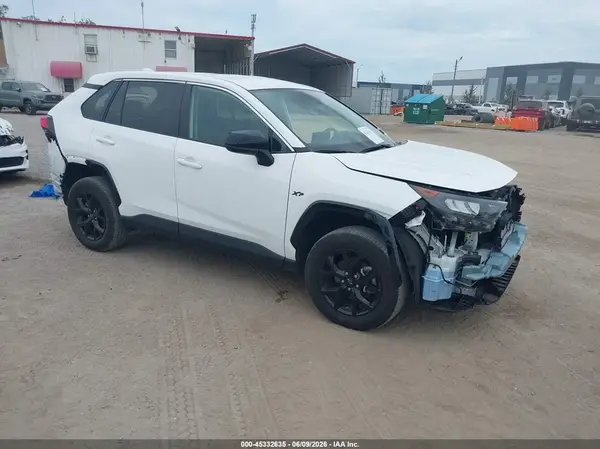 2T3H1RFV2NC204519 2022 TOYOTA RAV 4 - Image 1