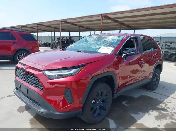2T3H1RFV2RW301160 2024 TOYOTA RAV 4 - Image 2
