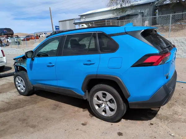 2T3H1RFV3LW097461 2020 TOYOTA RAV 4 - Image 2