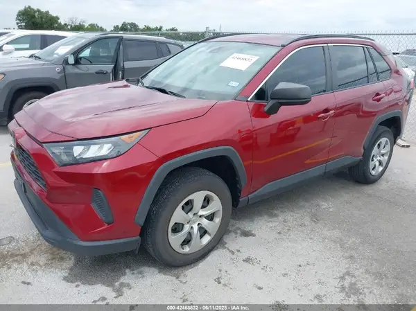 2T3H1RFV3MW162455 2021 TOYOTA RAV 4 - Image 2