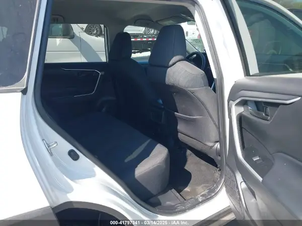 2T3H1RFV3MW167185 2021 TOYOTA RAV 4 - Image 8