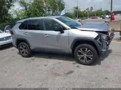2T3H1RFV3NC185687 2022 TOYOTA RAV 4