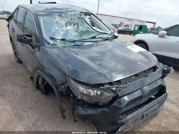 2T3H1RFV3NW200543 2022 TOYOTA RAV 4 - Image 1
