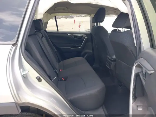 2T3H1RFV3PW259580 2023 TOYOTA RAV 4 - Image 8