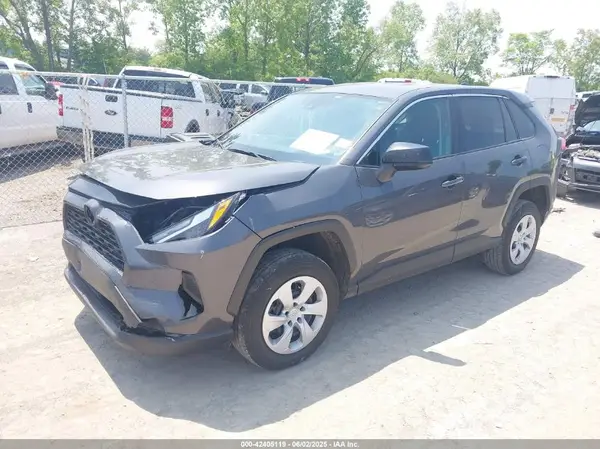 2T3H1RFV3RW326696 2024 TOYOTA RAV 4 - Image 2