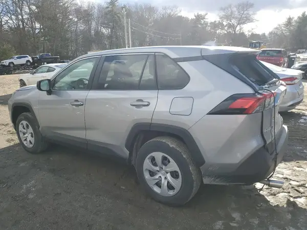 2T3H1RFV3RW328058 2024 TOYOTA RAV 4 - Image 2